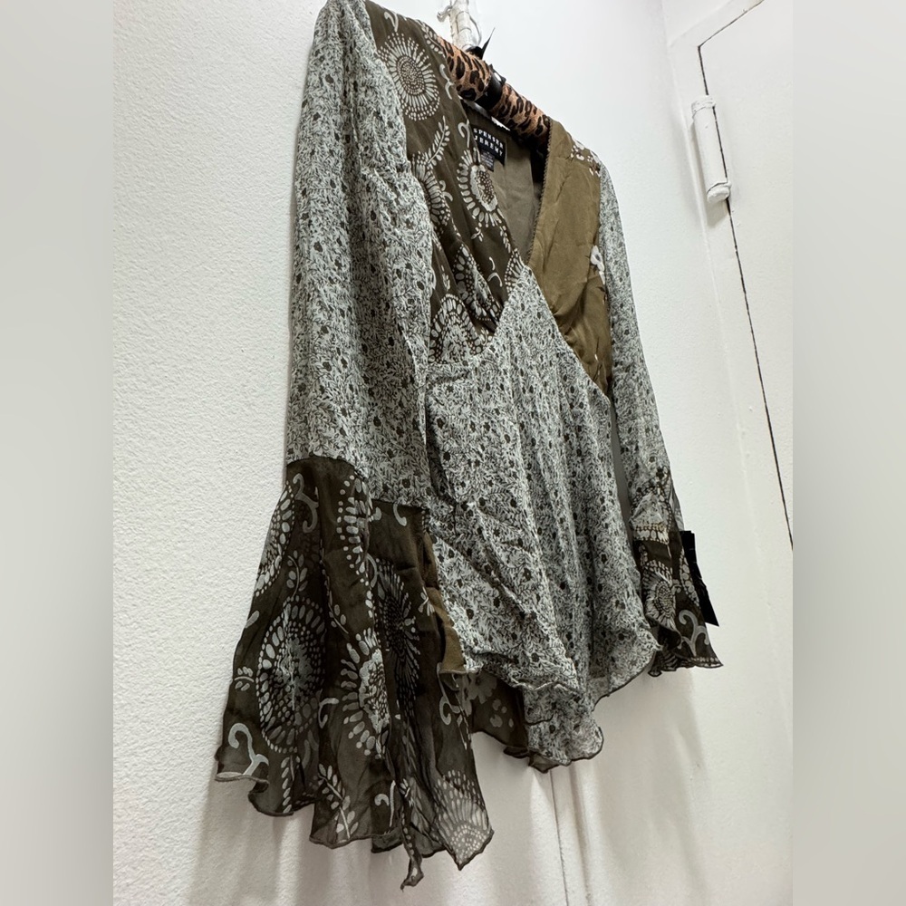 NWT 2000s Spenser Jeremy rare deadstock 100% silk top bell sleeves medium fairy - Picture 4 of 5